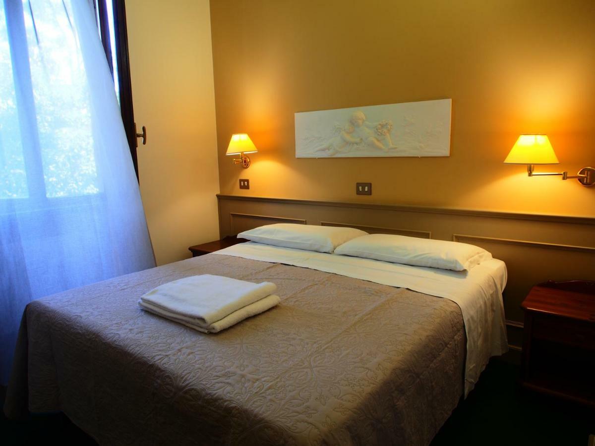Hotel Parco Fola Albinea Экстерьер фото